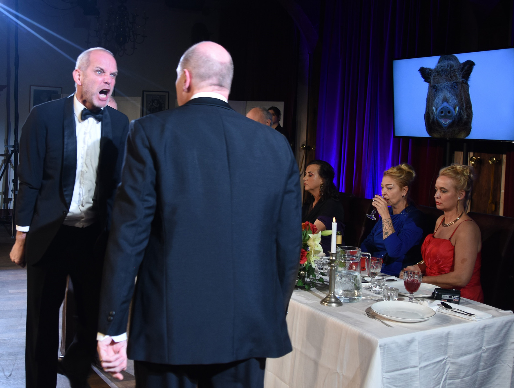 Festen! — beeld 8